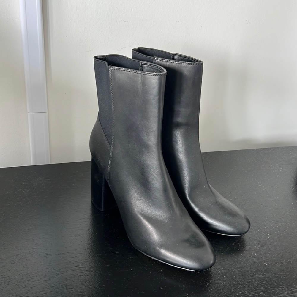 Black dolce vita boots size 10